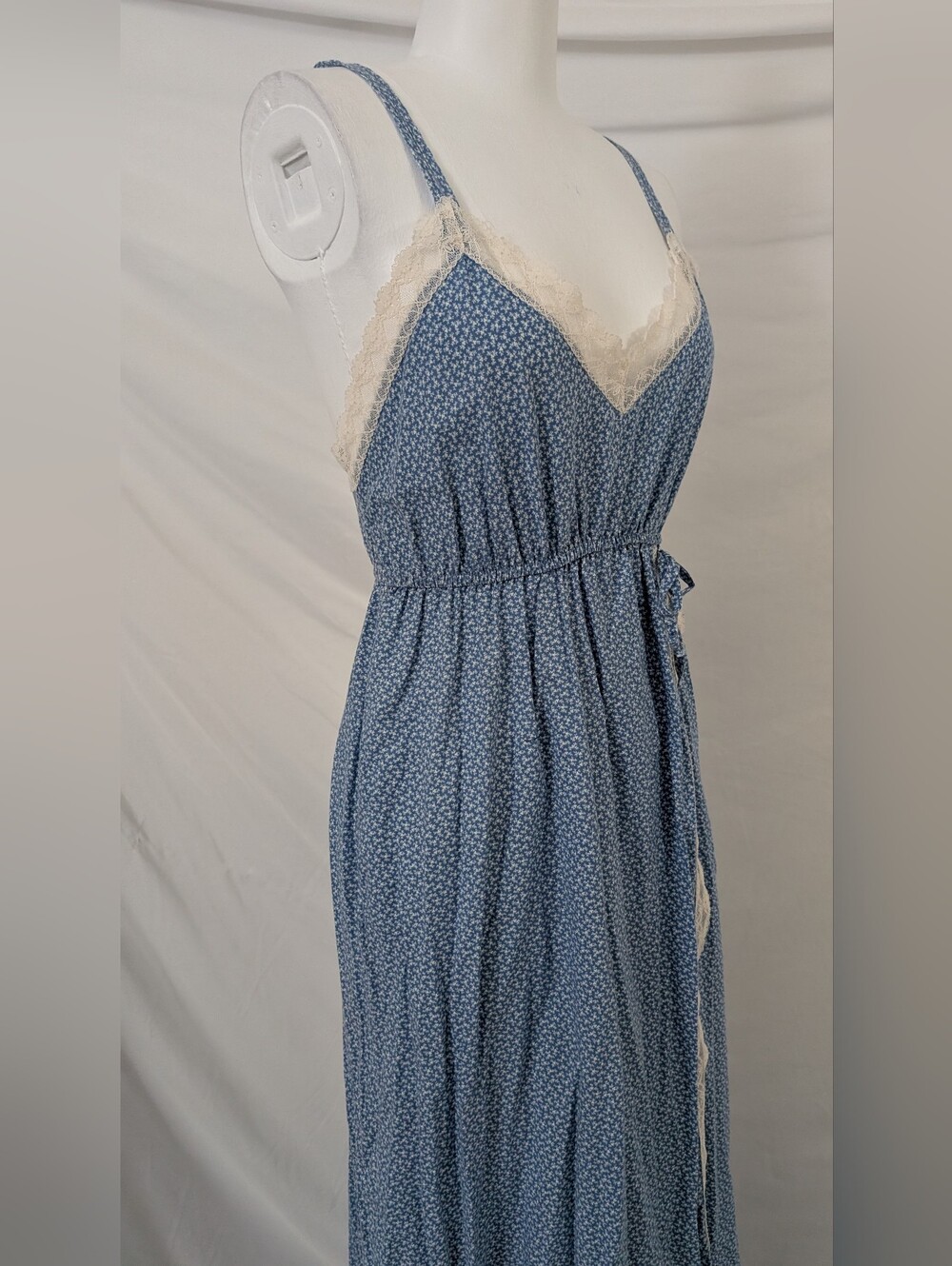 Annie vintage lace trim cotton slip dress - Picture 9 of 15